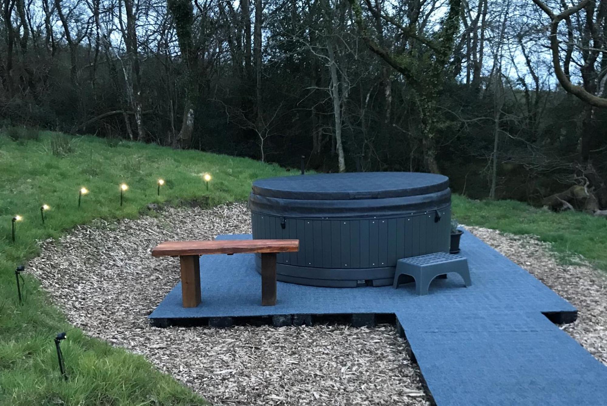 Gilfach Gower Farm Luxury Yurt With Hot Tub Hotel แอมมันฟอร์ด ภายนอก รูปภาพ